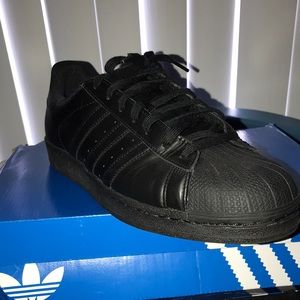Men’s Adidas shoes- Superstar